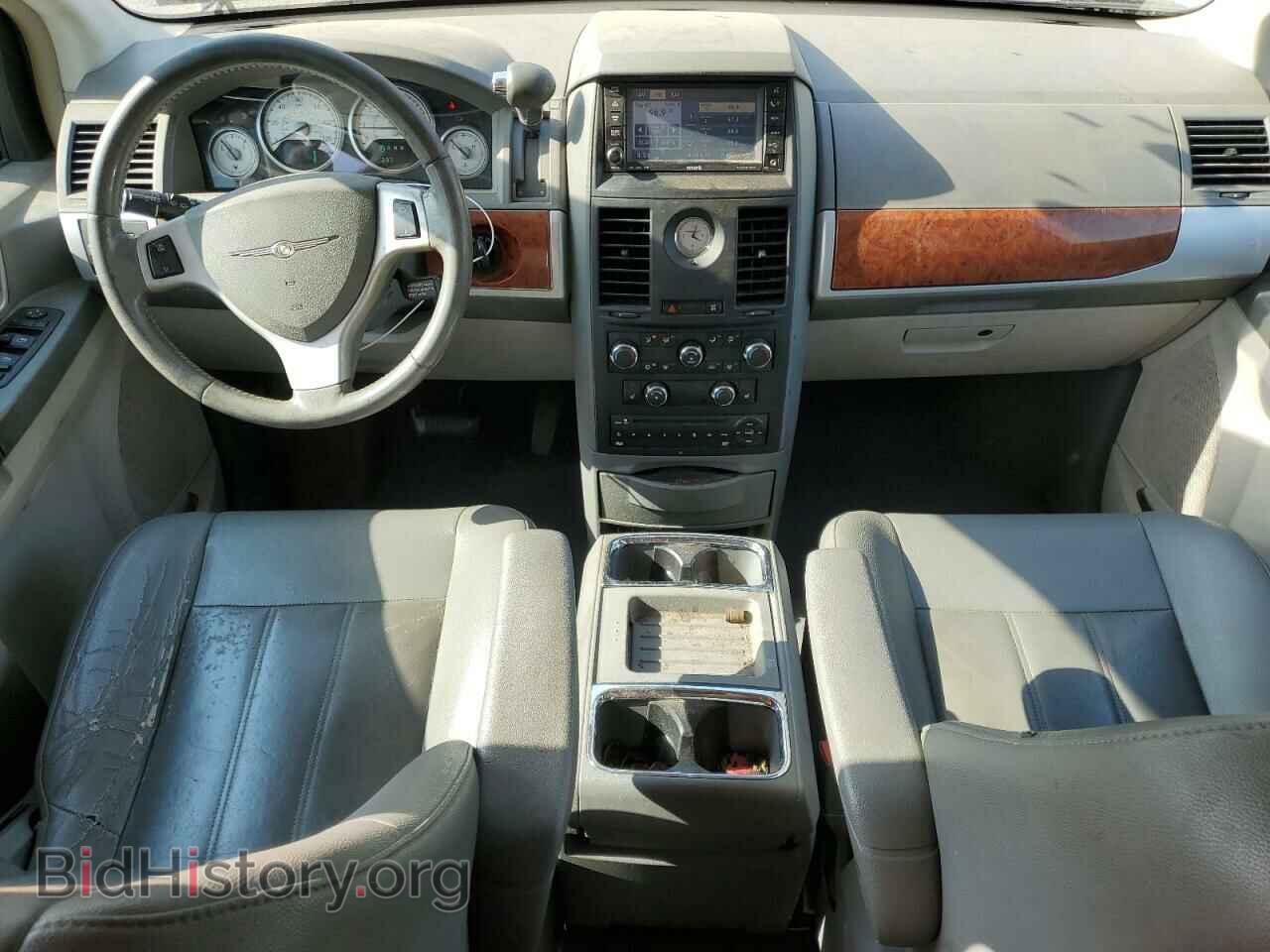 2008 CHRYSLER MINIVAN - VIN: 2A8HR54P78R699389 - Фото 8