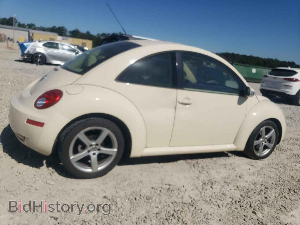 2009 VOLKSWAGEN BEETLE - VIN: 3VWRW31C19M501941 - Фото 3