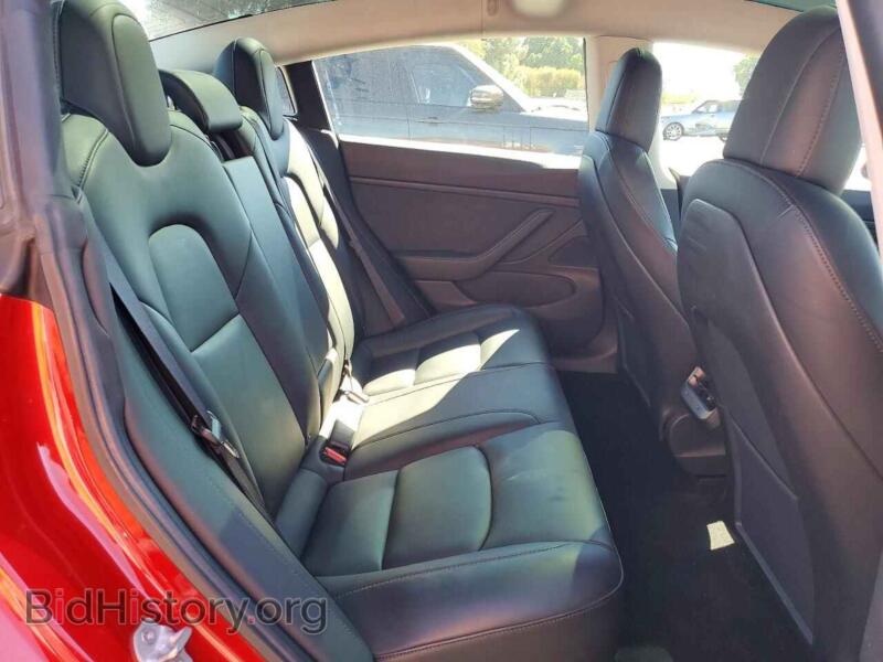 2019 Tesla MODEL 3 (VIN 5YJ3E1EA6KF308638) — photo 10 of 14