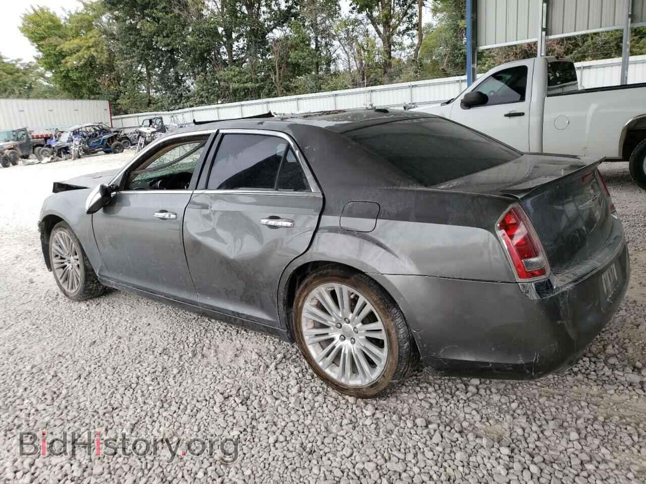 2011 CHRYSLER 300 - VIN: 2C3CA5CGXBH515221 - Фото 2