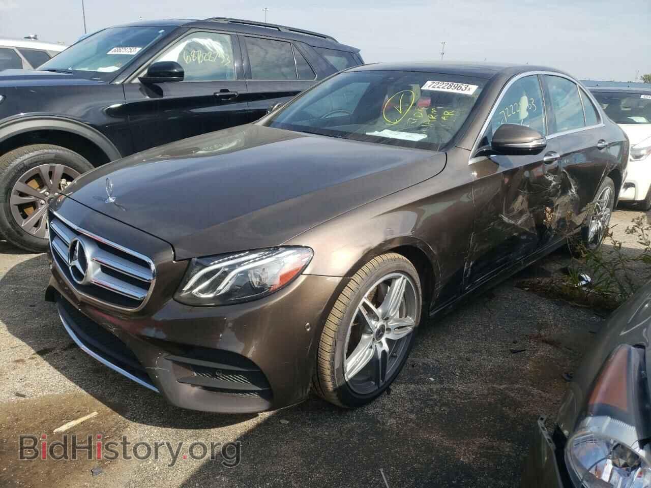Photo WDDZF4KB0JA430902 - MERCEDES-BENZ E-CLASS 2018