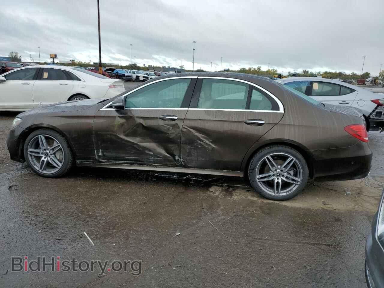2018 MERCEDES-BENZ E-CLASS - VIN: WDDZF4KB0JA430902 - Фото 2