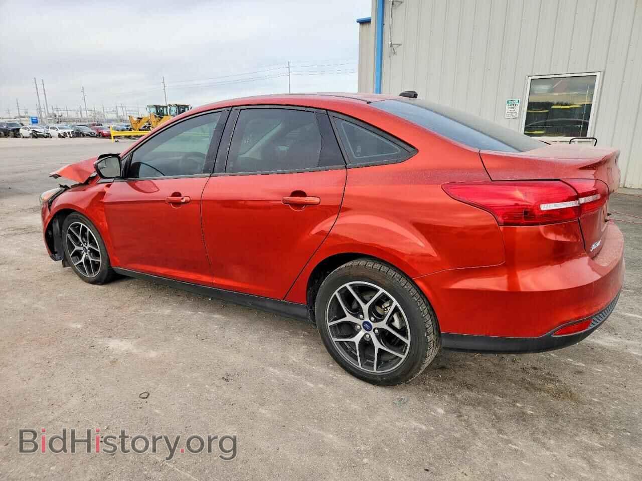 2018 FORD FOCUS - VIN: 1FADP3FE2JL270886 - Фото 2