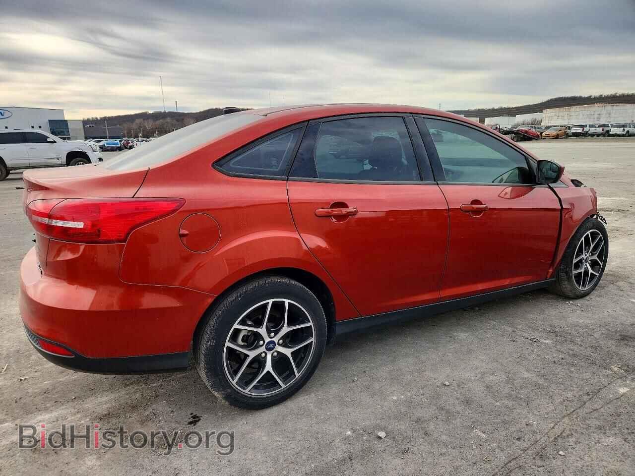 2018 FORD FOCUS - VIN: 1FADP3FE2JL270886 - Фото 3