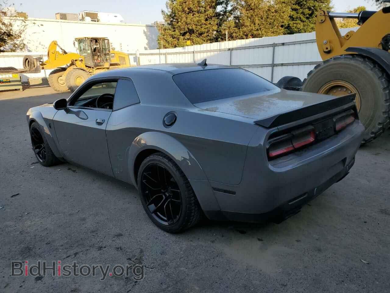 2018 DODGE CHALLENGER - VIN: 2C3CDZC91JH195737 - Фото 2