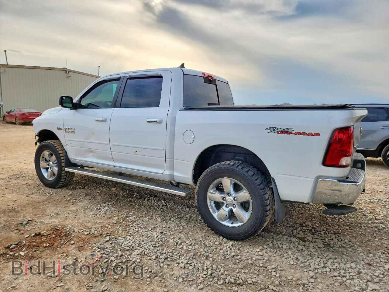 2017 RAM 1500 - VIN: 1C6RR7LT7HS546281 - Photo 2