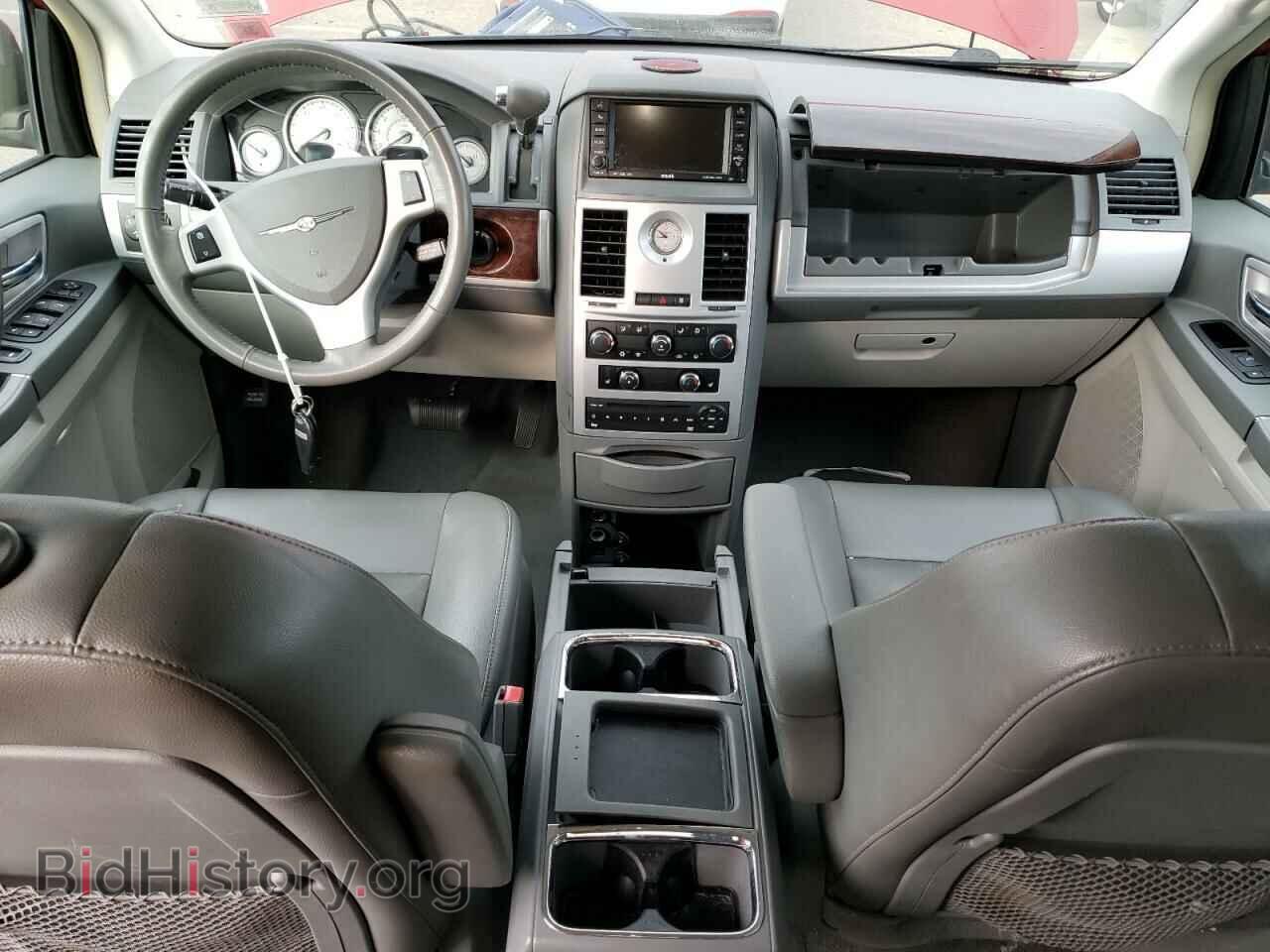 2010 CHRYSLER MINIVAN - VIN: 2A4RR5DX4AR250702 - Фото 8