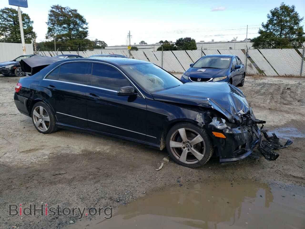 2011 MERCEDES-BENZ E-CLASS - VIN: WDDHF5GB2BA320526 - Фото 4