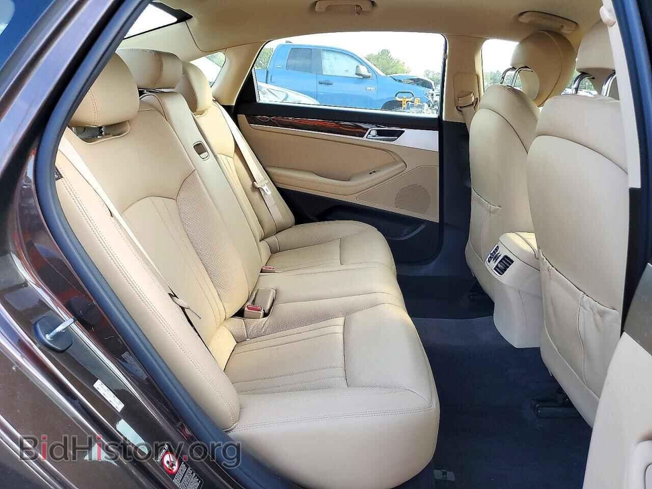 2017 GENESIS G80 - VIN: KMHGN4JE7HU184242 - Photo 10