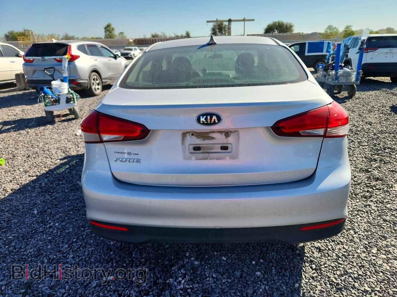 2017 KIA FORTE - VIN: 3KPFK4A72HE045404 - Photo 6