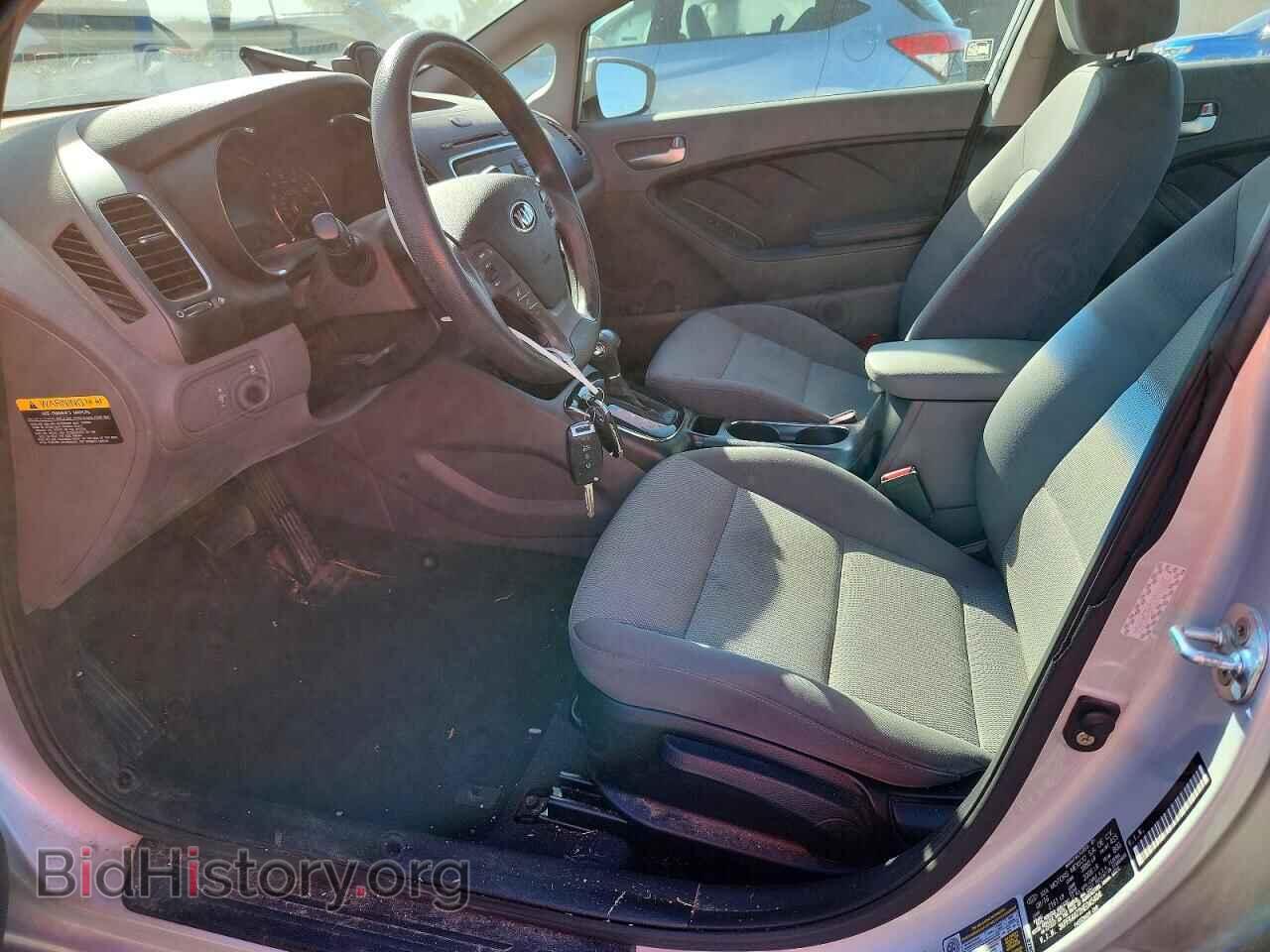 2017 KIA FORTE - VIN: 3KPFK4A72HE045404 - Photo 7