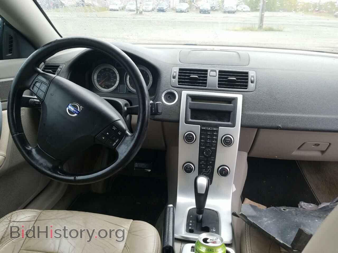 2011 VOLVO C70 - VIN: YV1672MC9BJ113619 - Фото 8