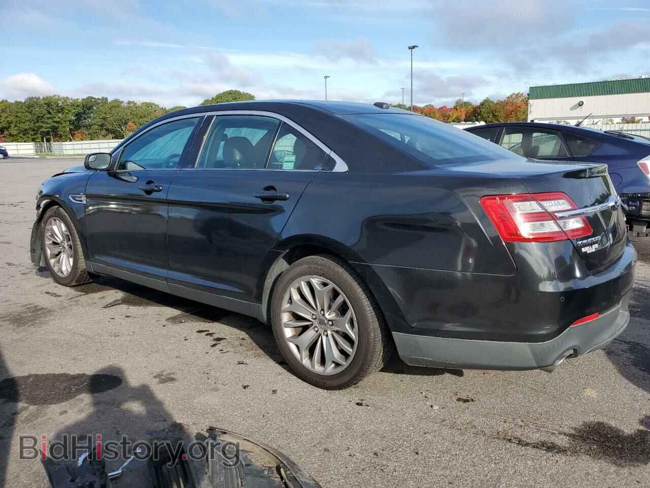 2014 FORD TAURUS - VIN: 1FAHP2F8XEG111151 - Фото 2