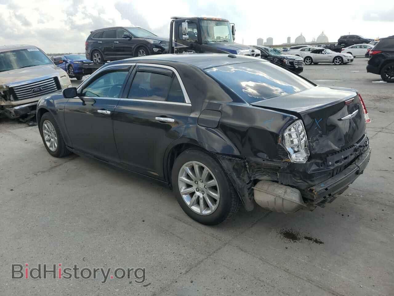 2012 CHRYSLER 300 - VIN: 2C3CCACG7CH308371 - Фото 2