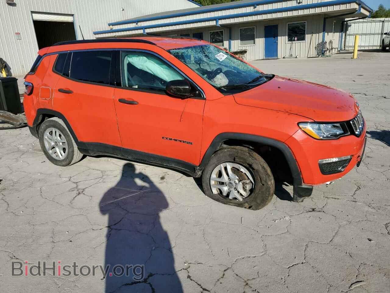 2019 JEEP COMPASS - VIN: 3C4NJDAB6KT724484 - Фото 4