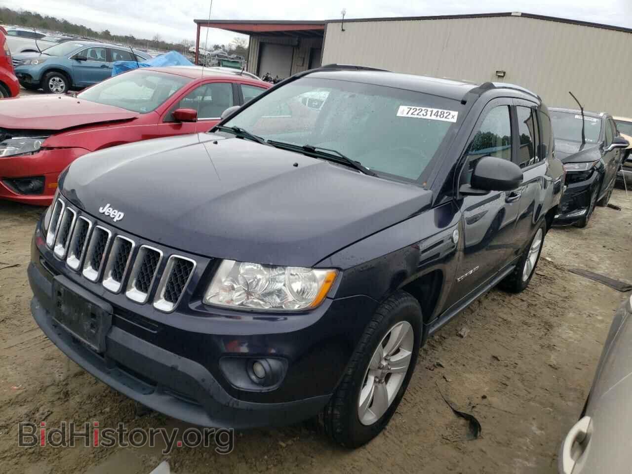 Photo 1J4NF1FB1BD219137 - JEEP COMPASS 2011