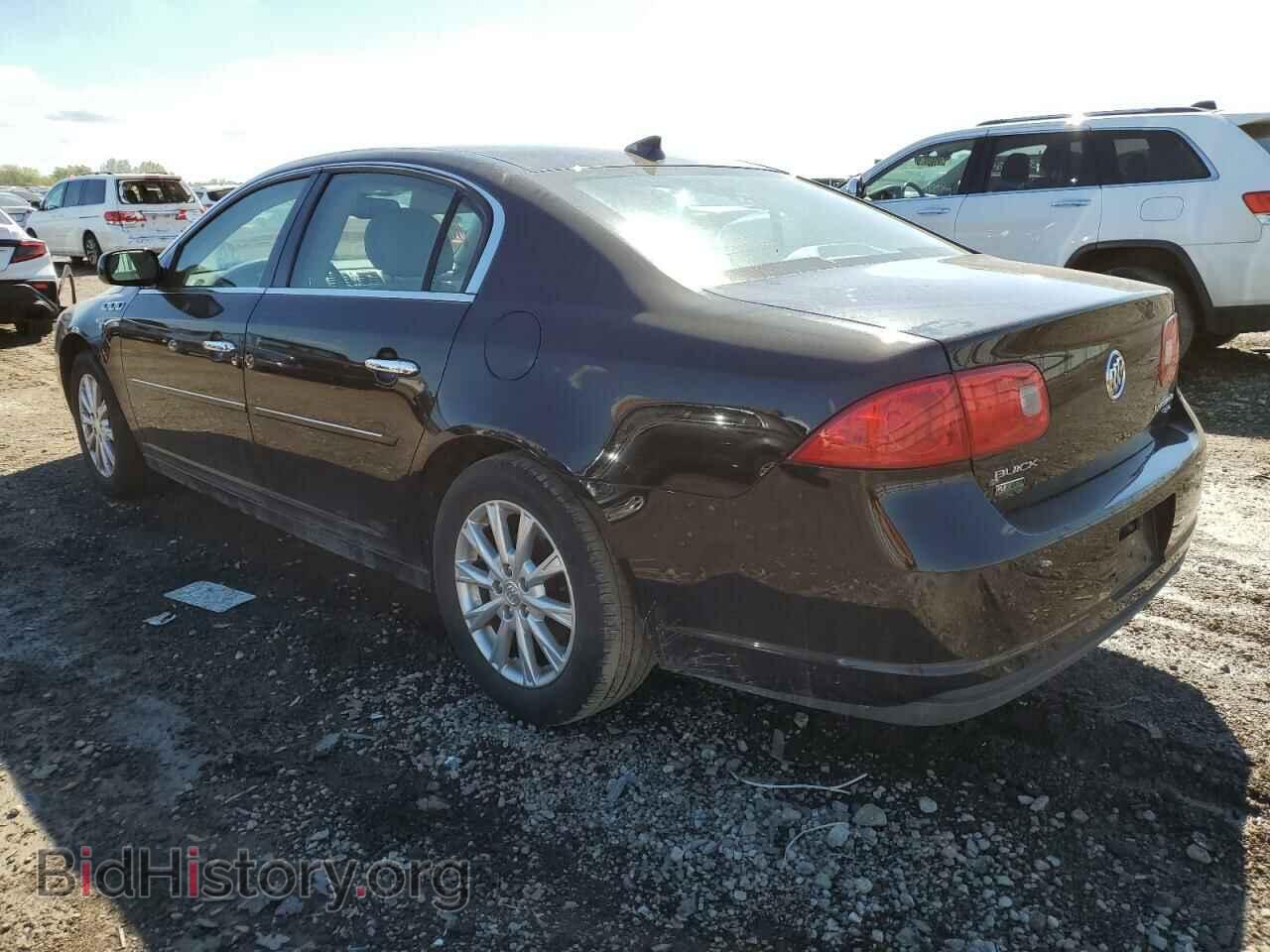 2011 BUICK LUCERNE - VIN: 1G4HC5EM2BU141436 - Photo 2