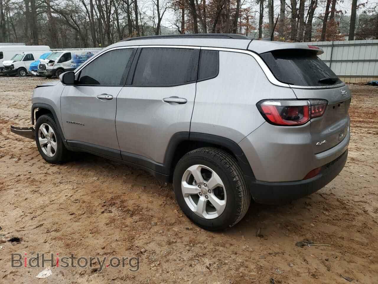 2018 JEEP COMPASS - VIN: 3C4NJDBB4JT331788 - Фото 2