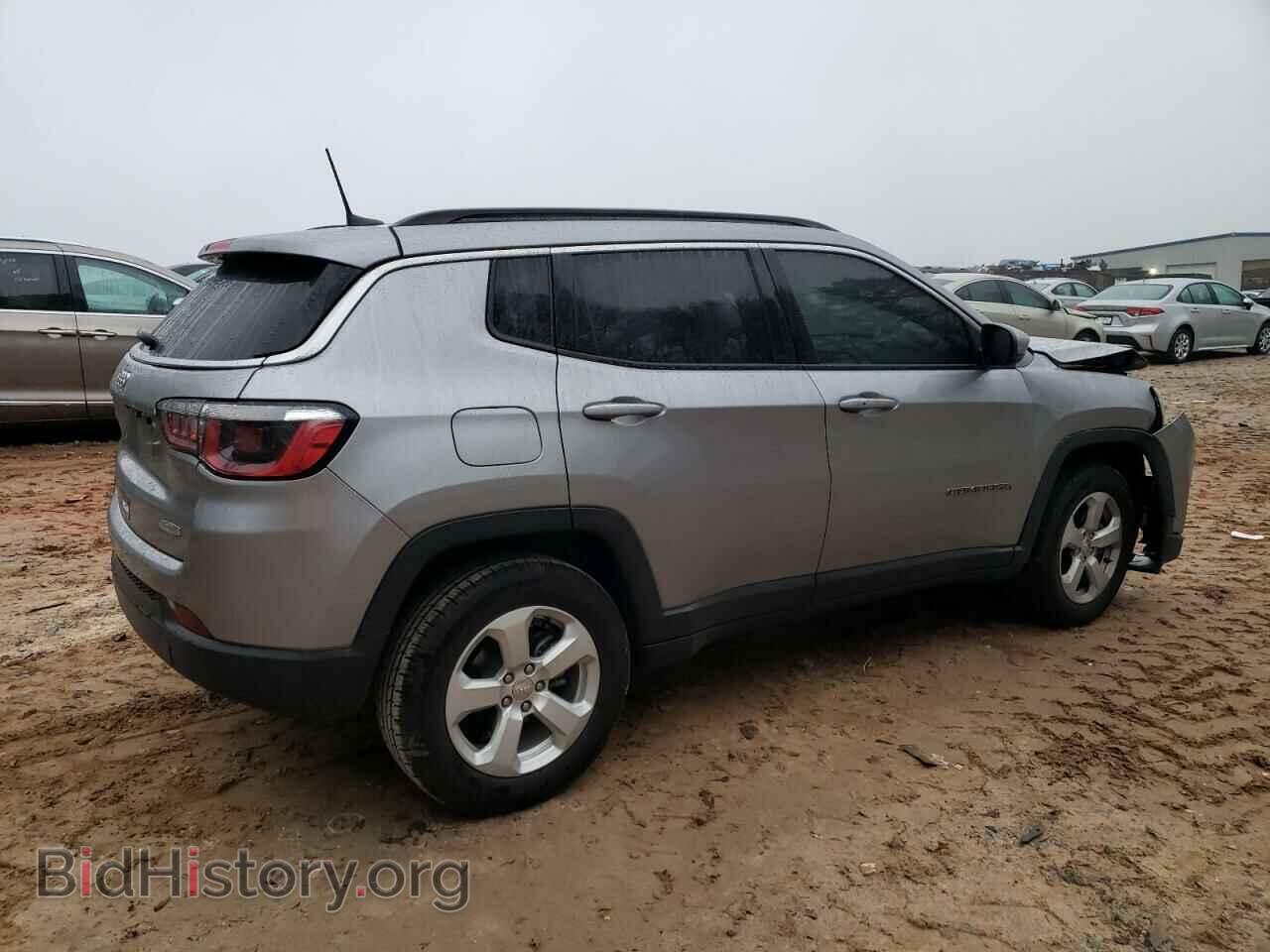 2018 JEEP COMPASS - VIN: 3C4NJDBB4JT331788 - Фото 3