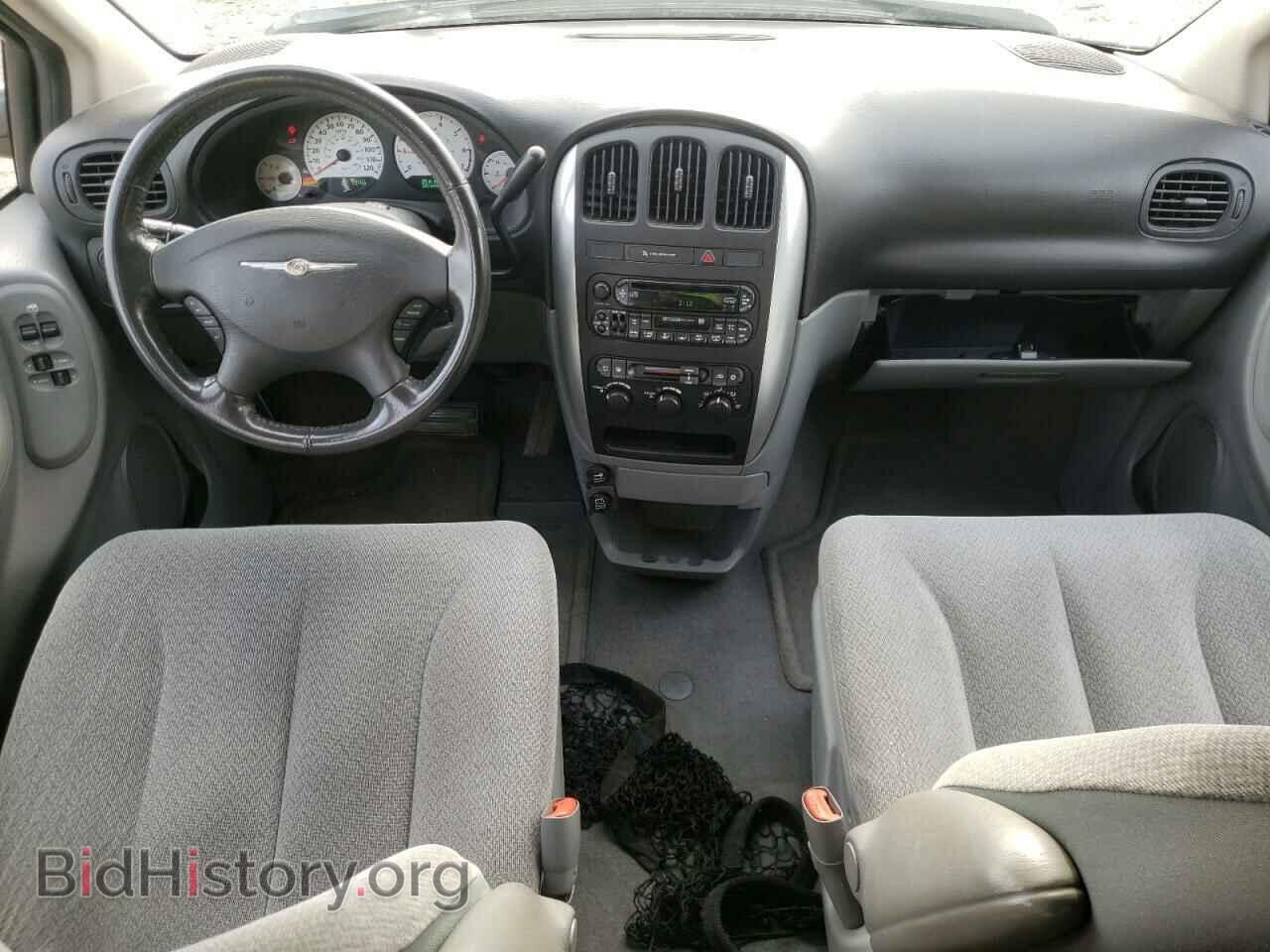 2006 CHRYSLER MINIVAN - VIN: 2A4GP54L16R621283 - Фото 8
