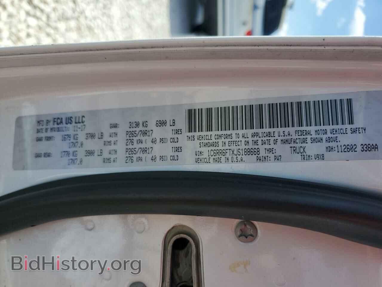 2018 RAM 1500 - VIN: 1C6RR6FTXJS188668 - Фото 13