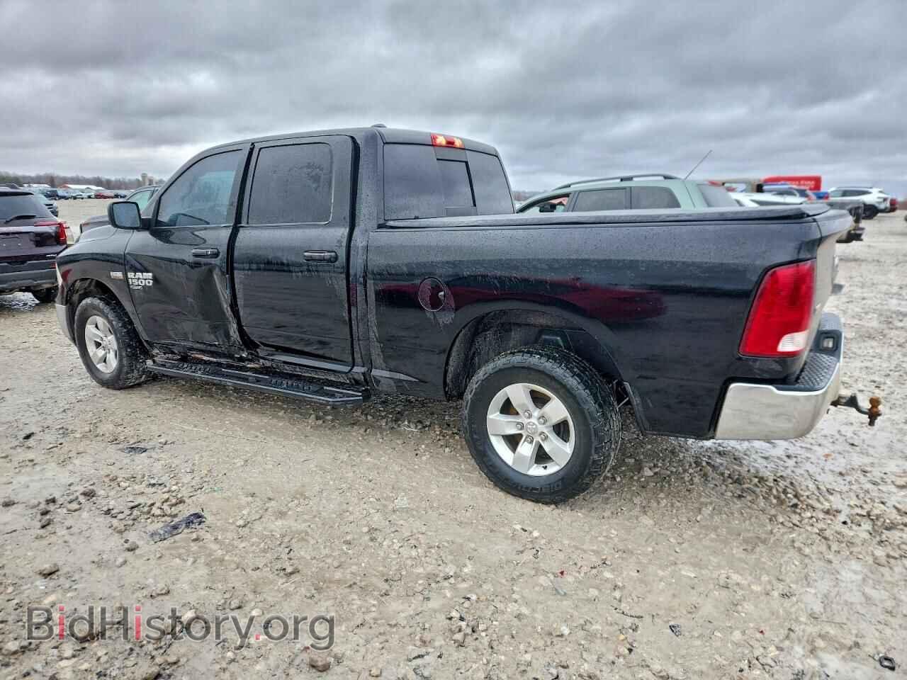 2019 RAM 1500 - VIN: 1C6RR7TT5KS687325 - Фото 2