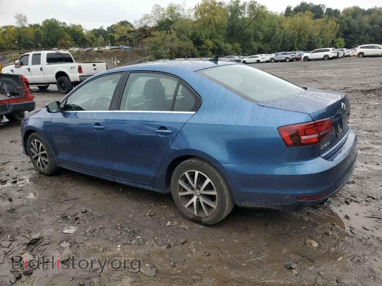 2017 VOLKSWAGEN JETTA - VIN: 3VWDB7AJ7HM387163 - Фото 2