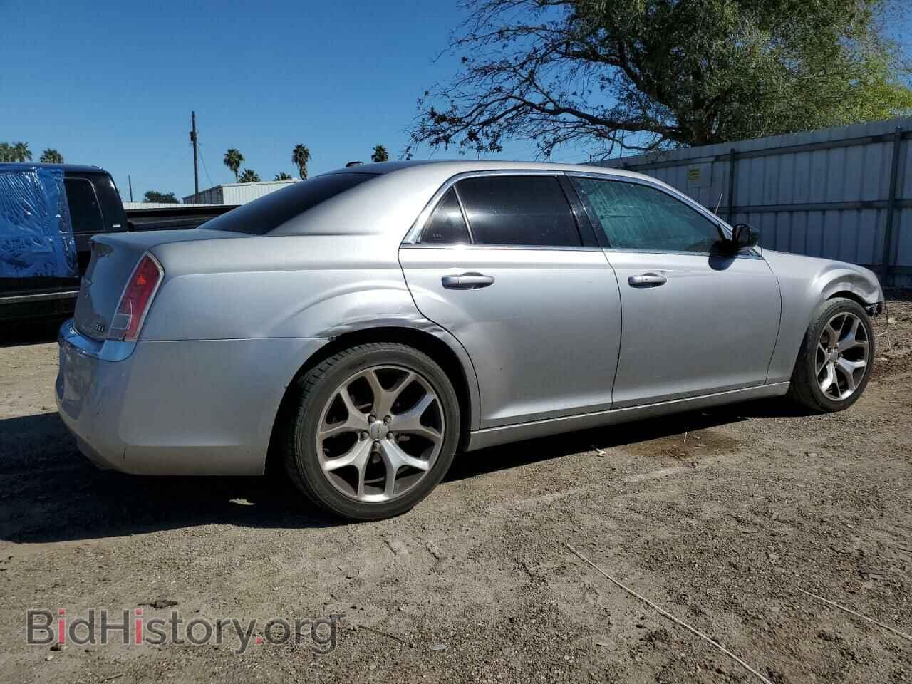 2013 CHRYSLER 300 - VIN: 2C3CCAAG9DH572311 - Фото 3