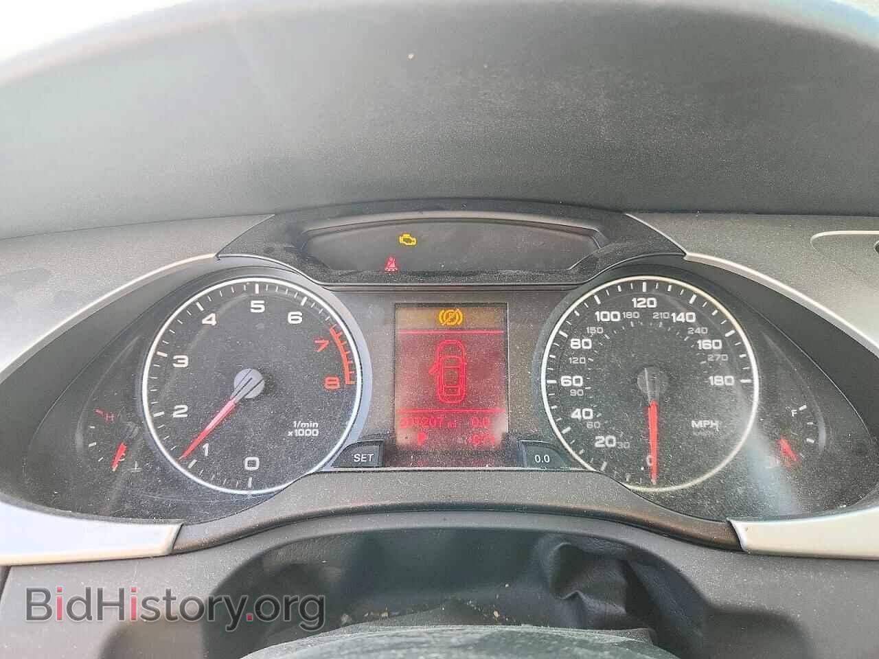 2012 AUDI A4 - VIN: WAUBFAFL5CN015466 - Фото 9