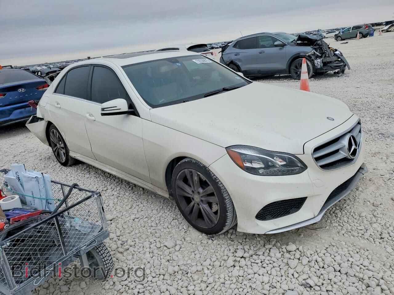 2014 MERCEDES-BENZ E - VIN: WDDHF5KB9EA895184 - Photo 4