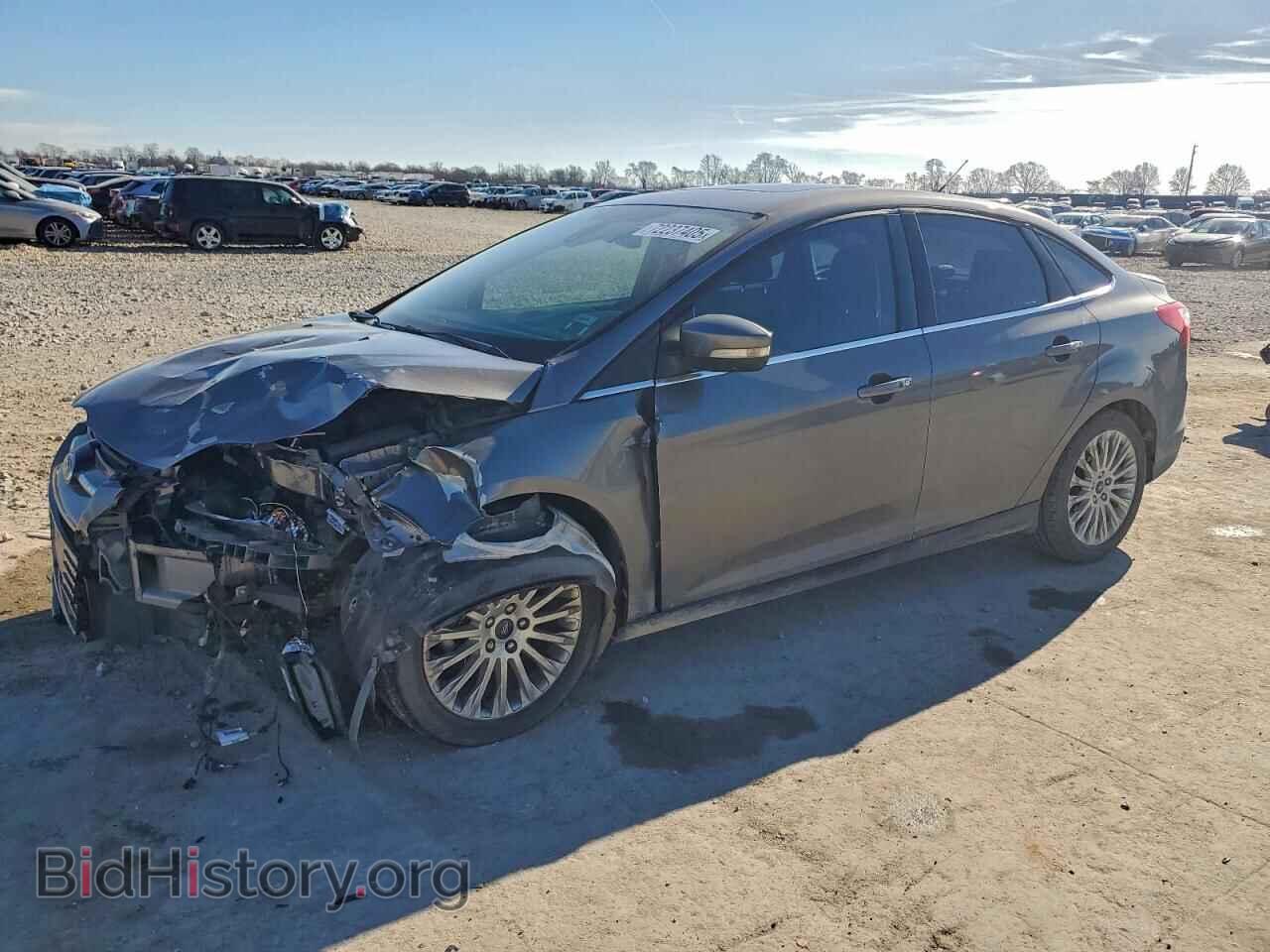 Photo 1FAHP3J2XCL139674 - FORD FOCUS 2012
