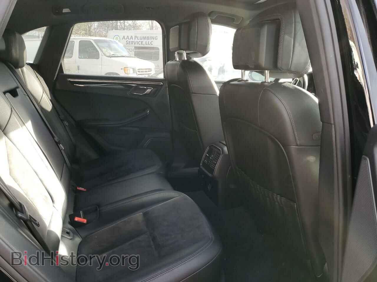 2017 PORSCHE MACAN - VIN: WP1AA2A59HLB04647 - Photo 11