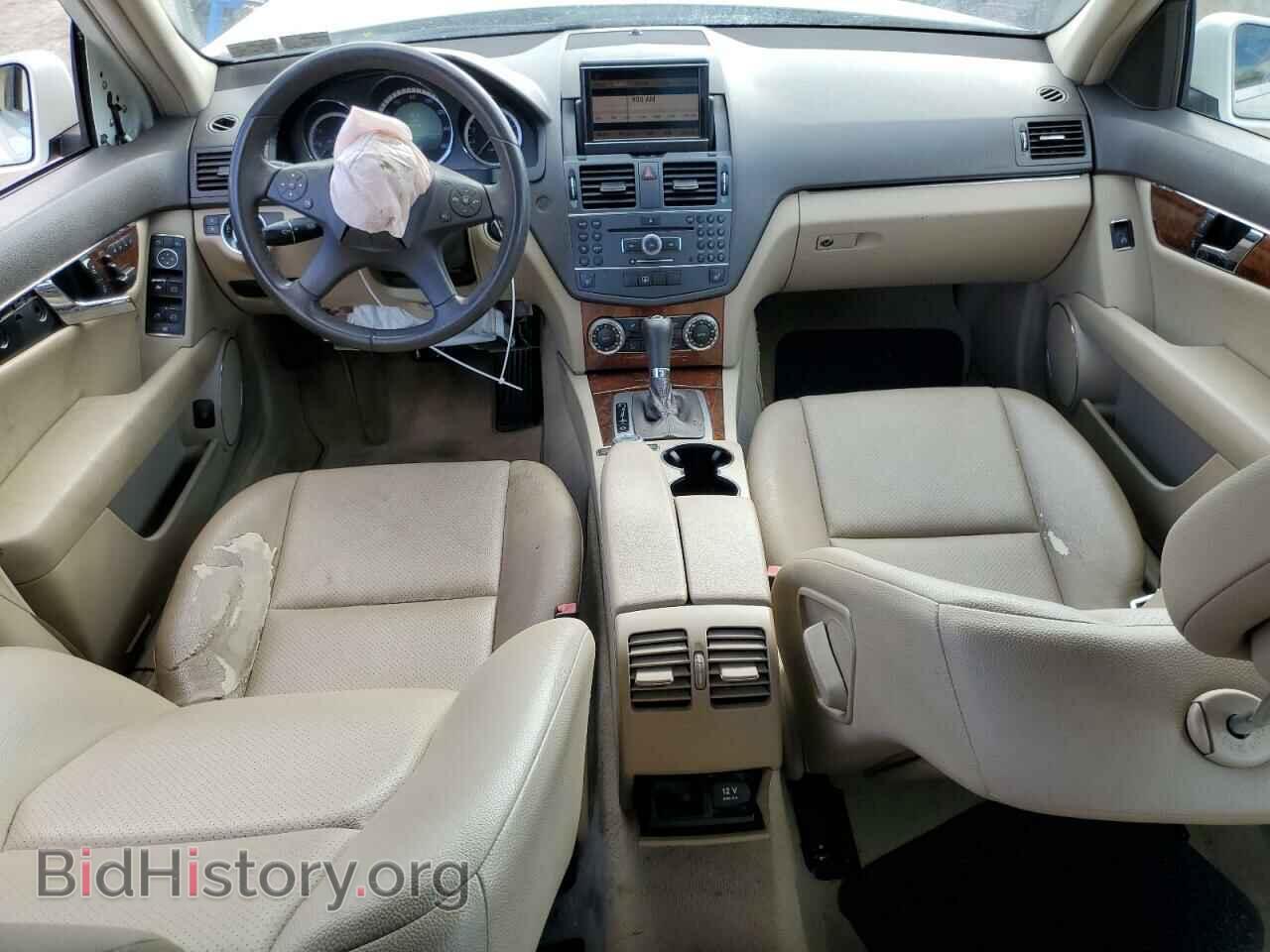 2011 MERCEDES-BENZ C-CLASS - VIN: WDDGF8BB4BR139613 - Фото 8