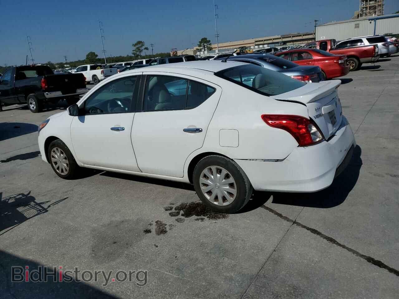 2015 NISSAN VERSA - VIN: 3N1CN7AP2FL805595 - Фото 2