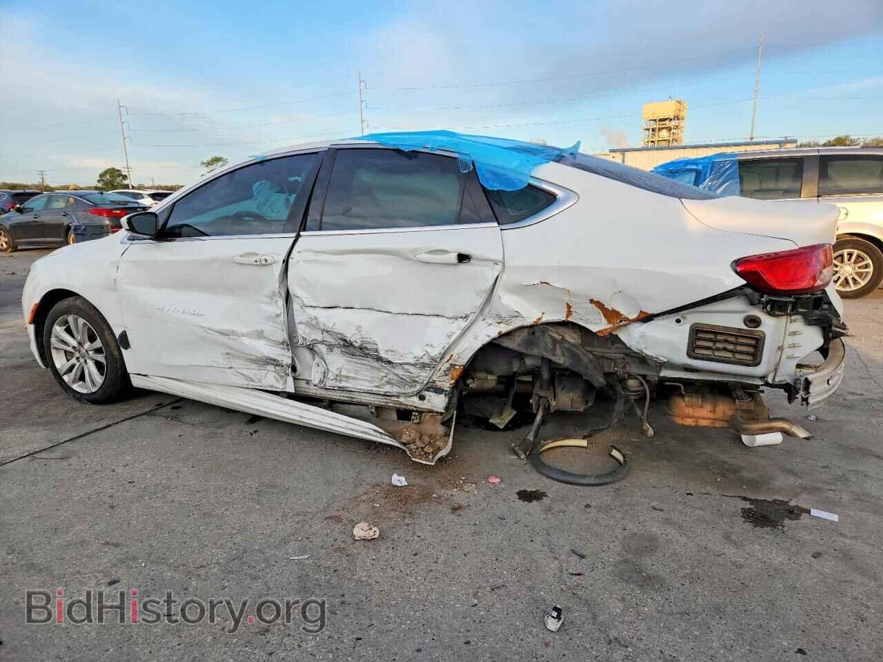 2016 CHRYSLER 200 - VIN: 1C3CCCAB8GN165771 - Фото 2