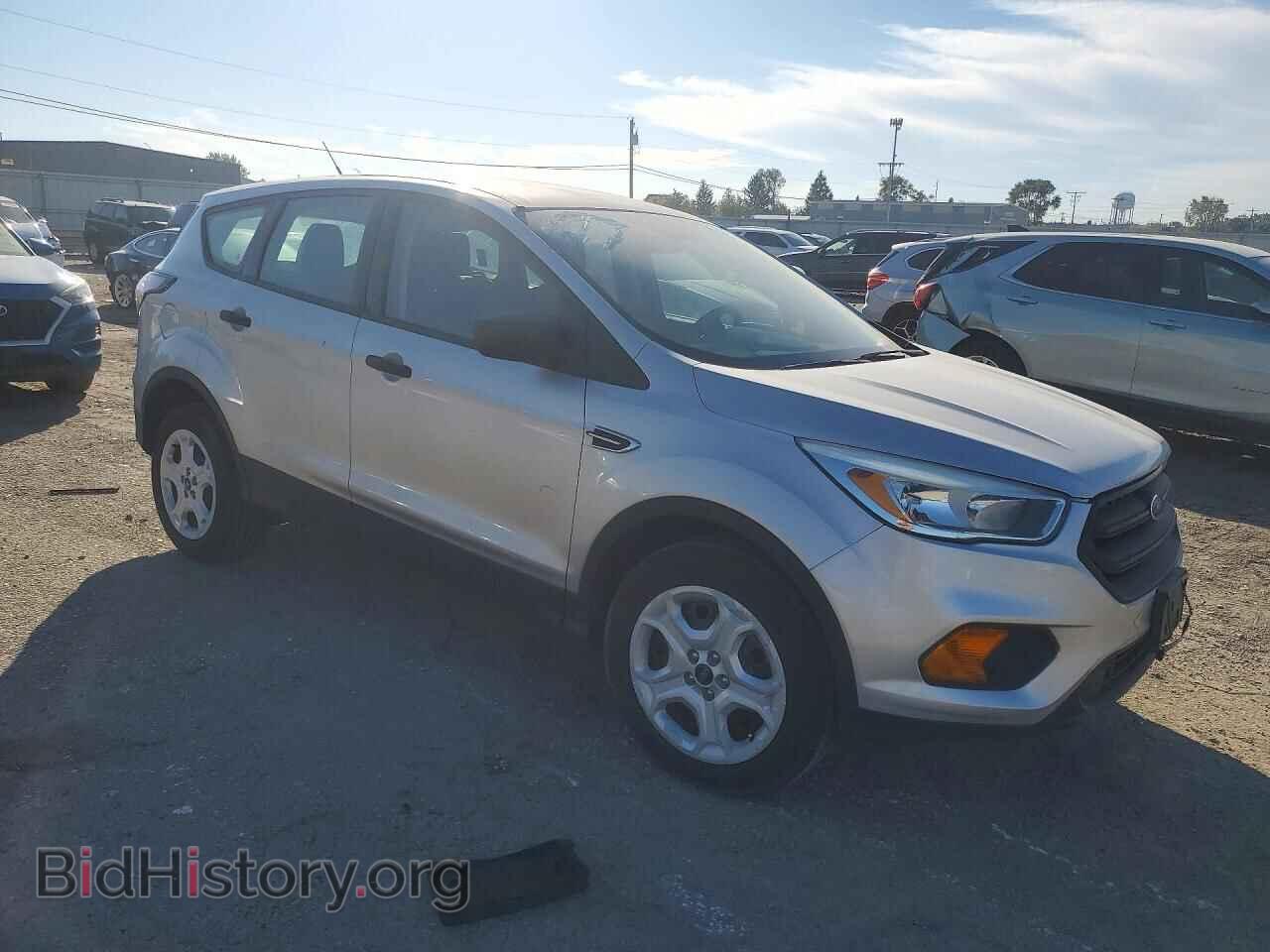 2017 FORD ESCAPE - VIN: 1FMCU0F72HUB06388 - Фото 4