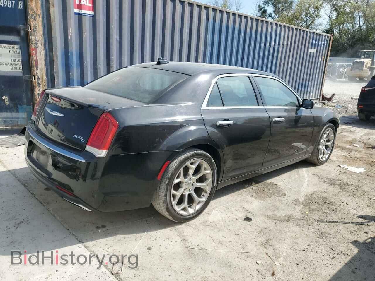 2016 CHRYSLER 300 - VIN: 2C3CCAPT0GH164238 - Фото 3