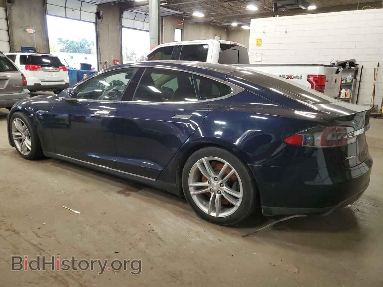 2015 TESLA MODEL S - VIN: 5YJSA1H25FF081301 - Фото 2