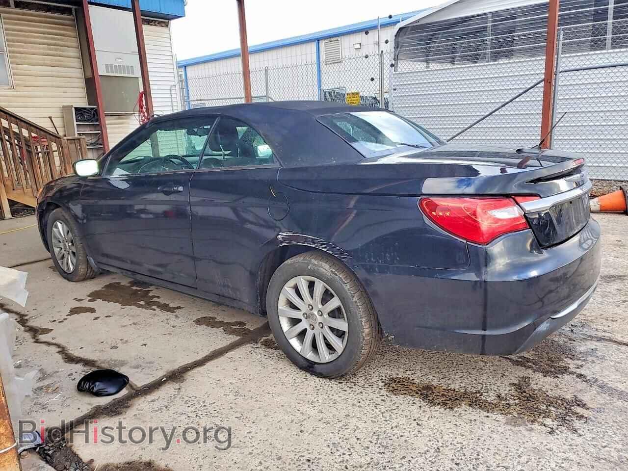 2011 CHRYSLER 200 - VIN: 1C3BC2EG1BN581522 - Фото 2