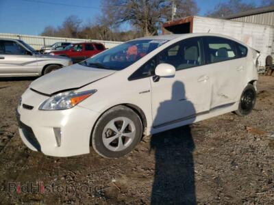 2014 Toyota PRIUS, белый — VIN JTDKN3DU8E1735741, Copart