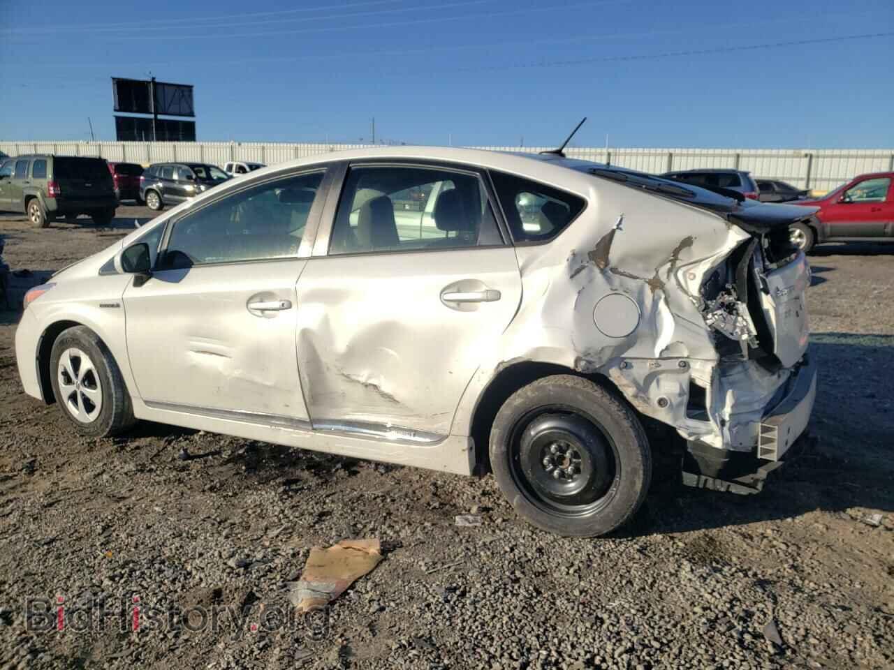 2014 TOYOTA PRIUS - VIN: JTDKN3DU8E1735741 - Фото 2