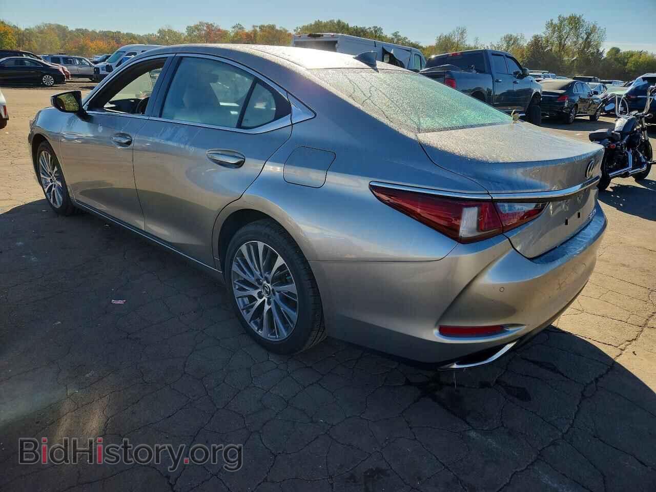 2020 LEXUS ES350 - VIN: 58ADZ1B17LU052410 - Photo 2