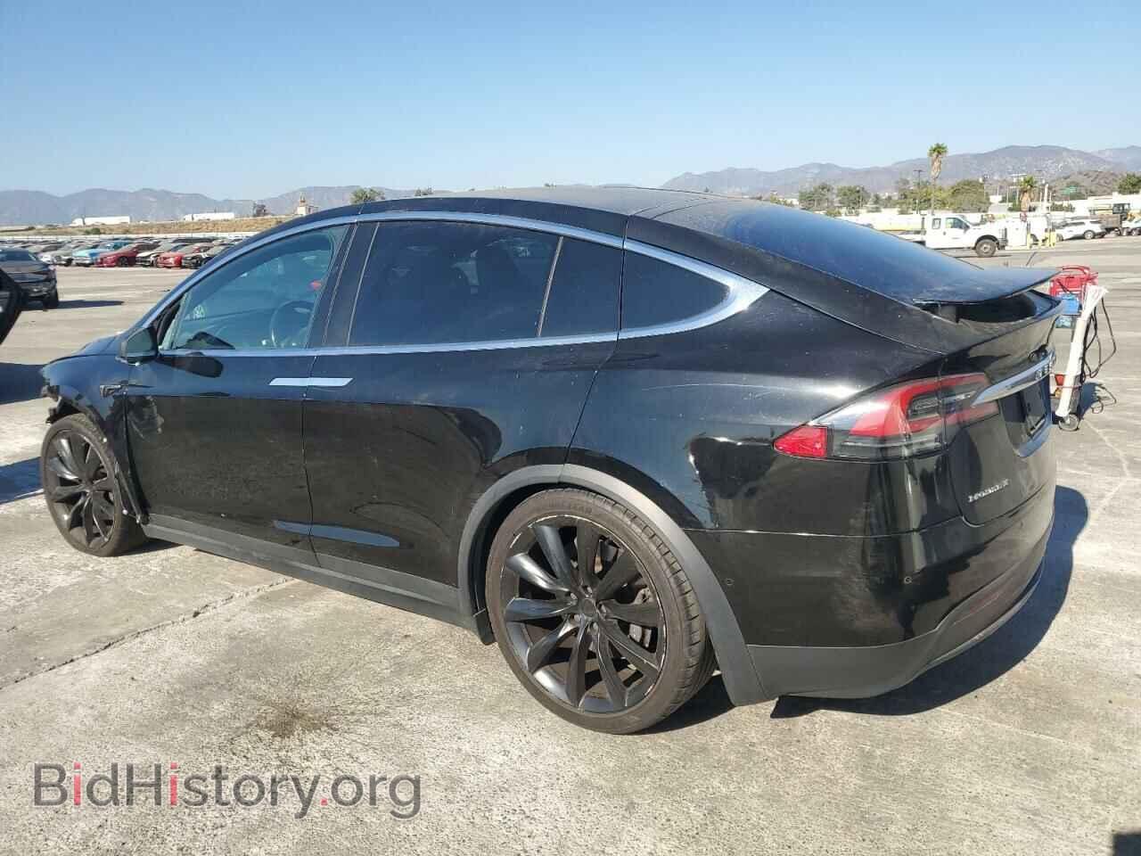 2017 TESLA MODEL X - VIN: 5YJXCAE24HF040570 - Photo 2