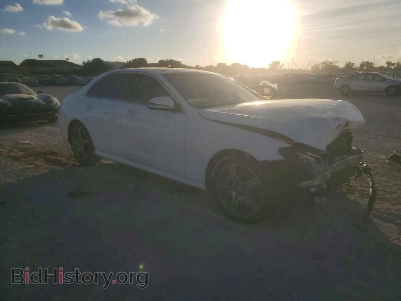 2018 MERCEDES-BENZ E-CLASS - VIN: WDDZF4KB9JA375236 - Фото 4
