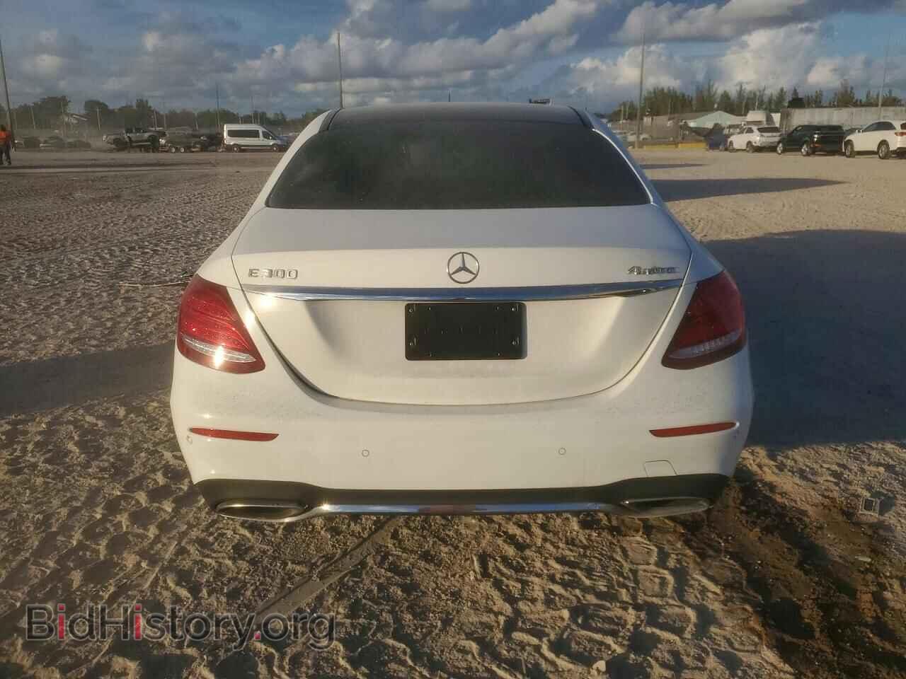 2018 MERCEDES-BENZ E-CLASS - VIN: WDDZF4KB9JA375236 - Фото 6