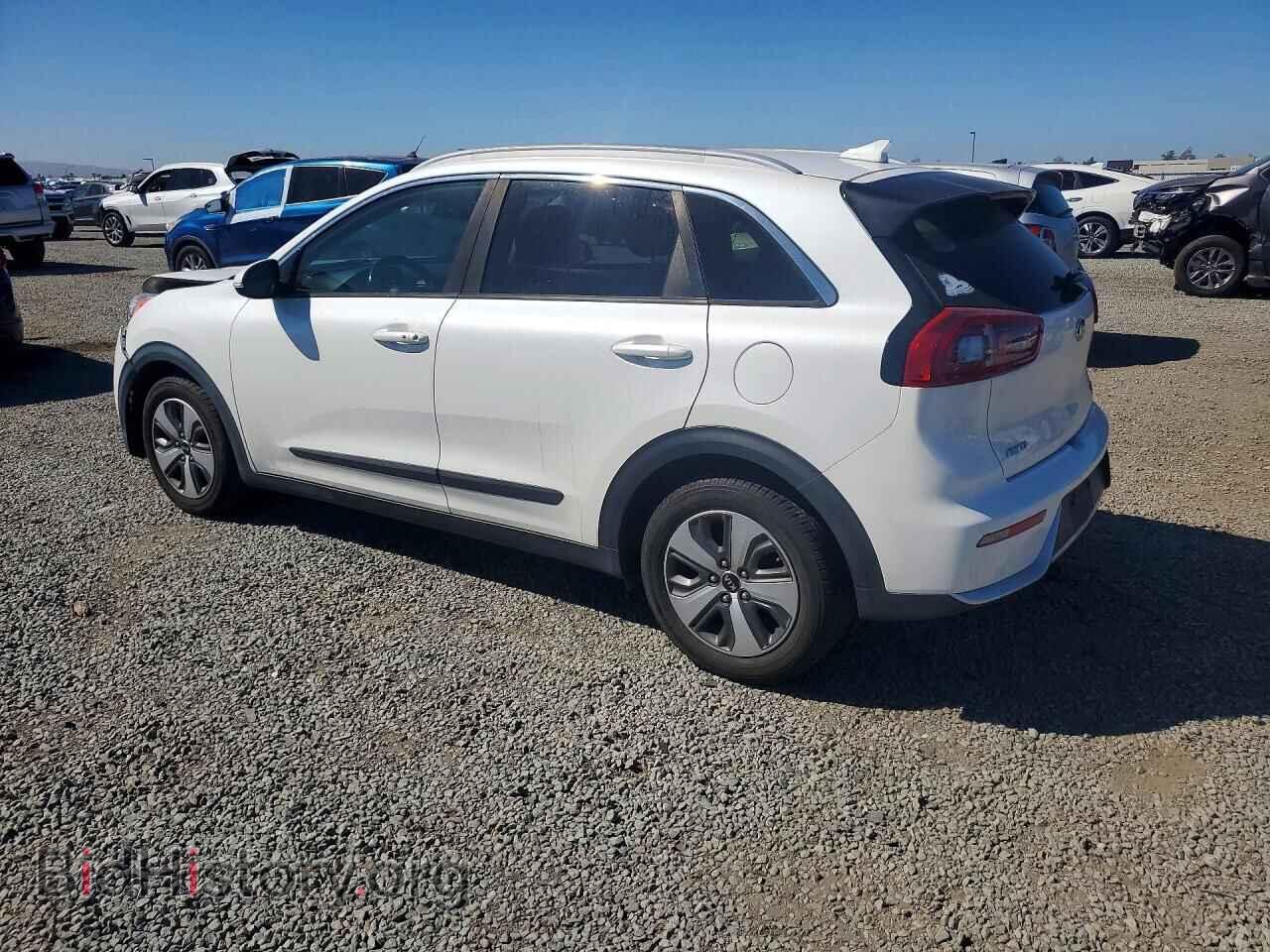 2018 KIA NIRO - VIN: KNDCC3LC1J5162669 - Photo 2