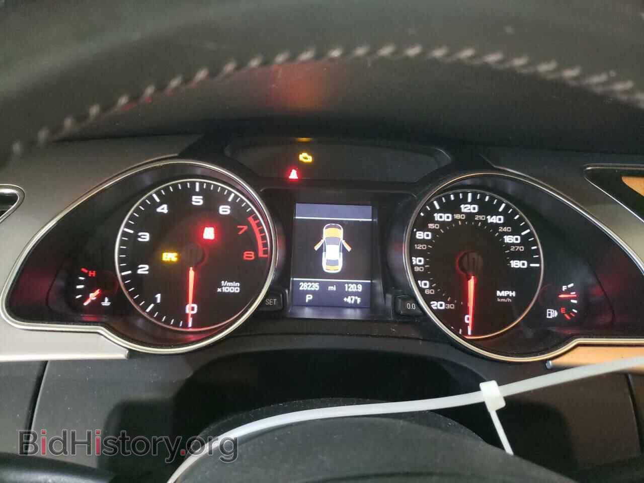 2012 AUDI A5 - VIN: WAULFAFR8CA000606 - Фото 9
