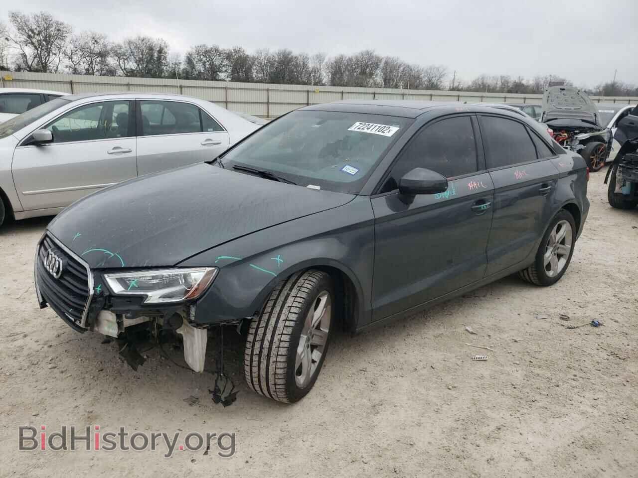 Photo WAUAUGFF3J1079766 - AUDI A3 2018