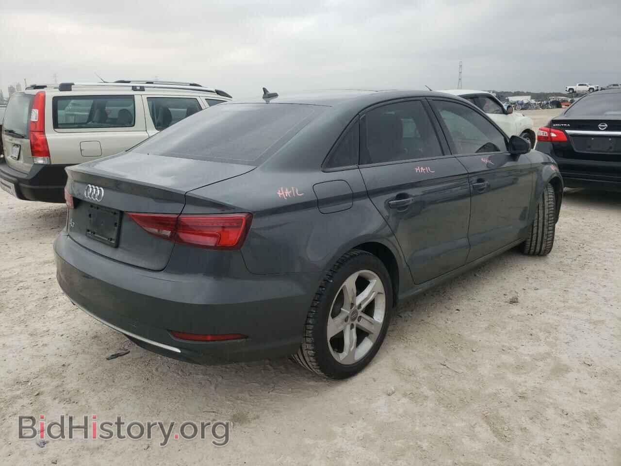2018 AUDI A3 - VIN: WAUAUGFF3J1079766 - Фото 3