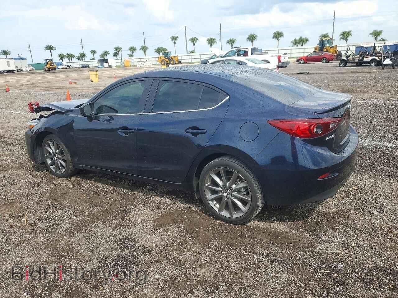 2018 MAZDA 3 - VIN: 3MZBN1V30JM204943 - Photo 2
